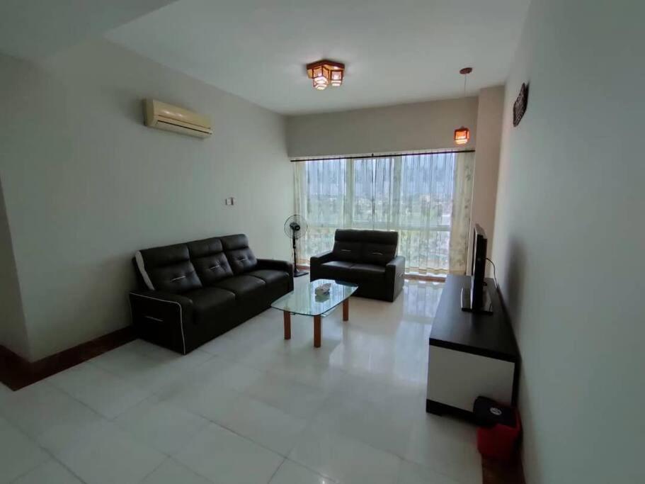 Kuching City 3Bedrooms Apartment Exteriör bild